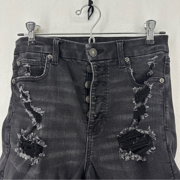 American Eagle Women's Size 6 Black Next Level Stretch Super Hi-Rise Jean Shorts - Picture 2 of 11